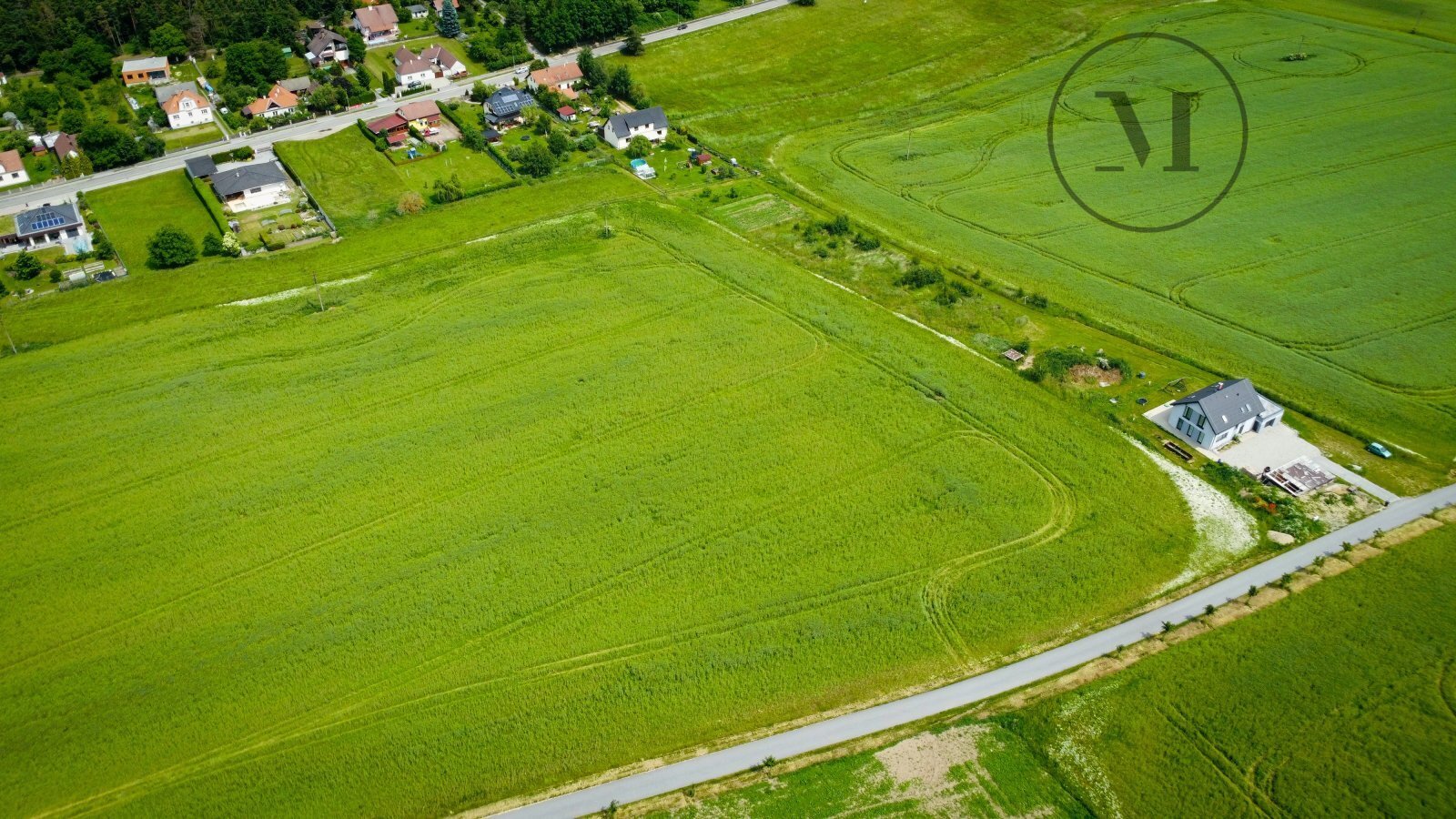 Prodej stavebního pozemku ve Vrábči – 5 878 m²