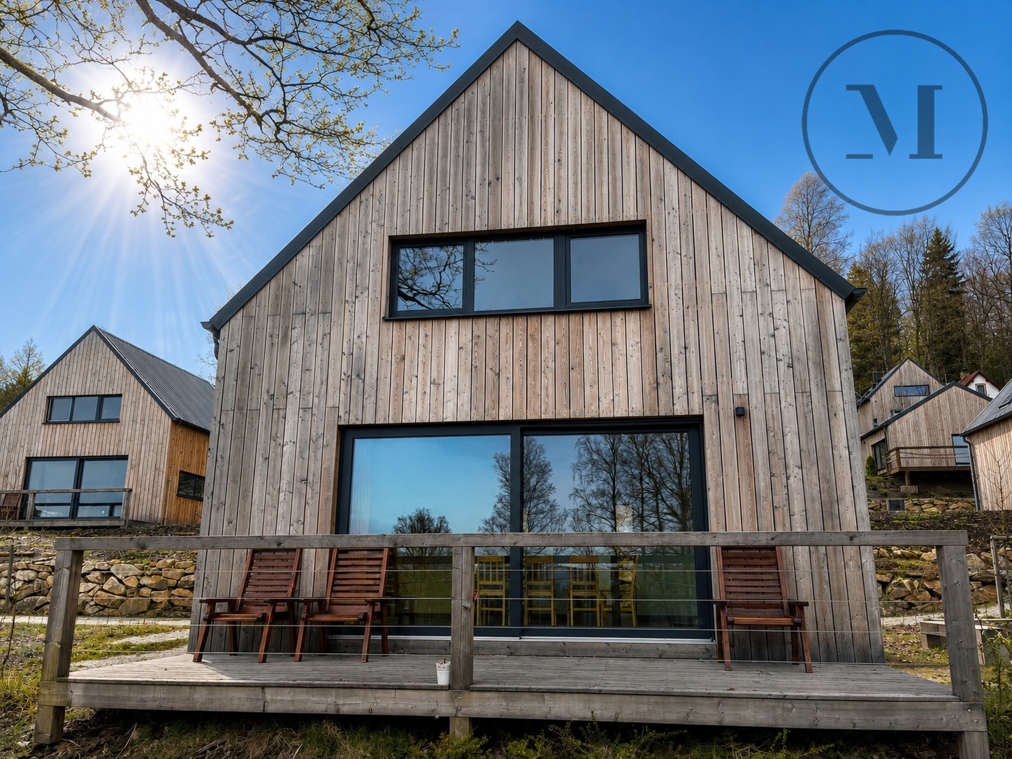 Pronájem moderní chaty 4+kk s výhledem na Šumavu | 800 m od Lipna