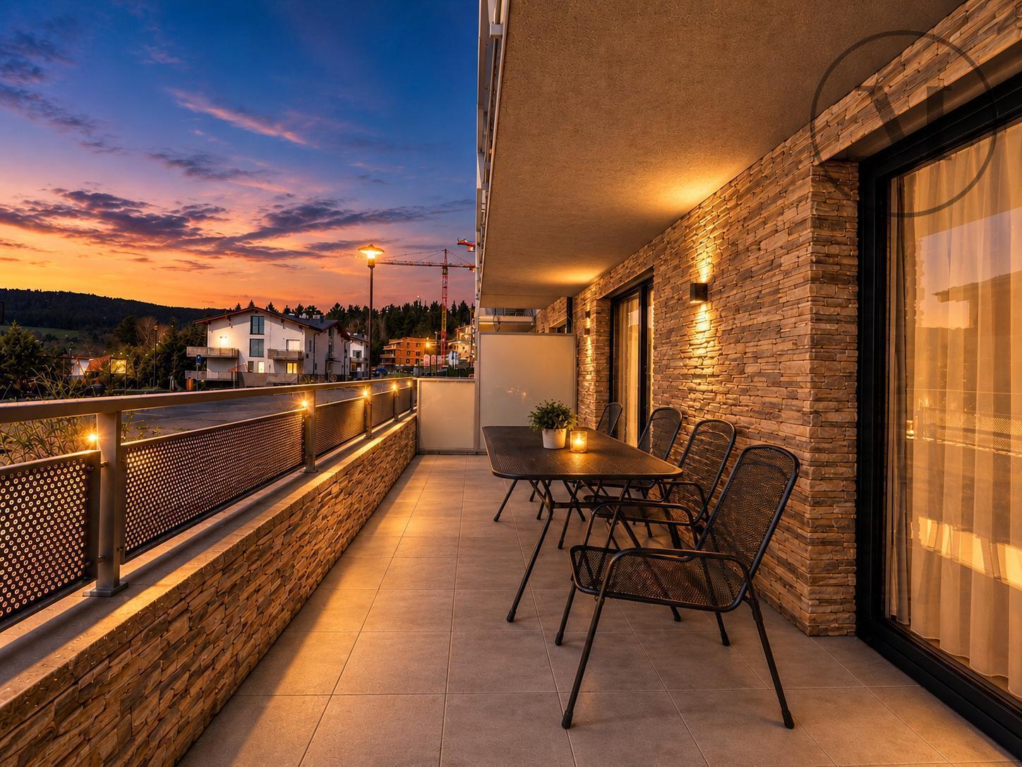 Prostorný apartmán 78 m² jen 300 m od Lipna
