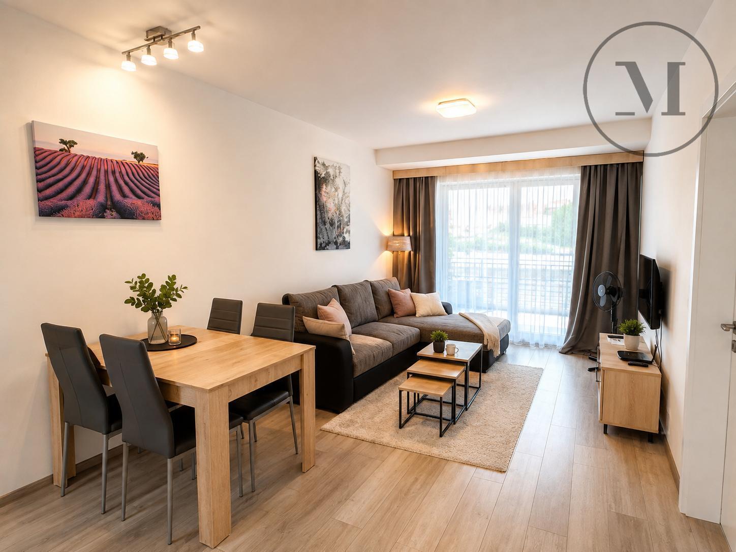 Prostorný apartmán 78 m² jen 300 m od Lipna
